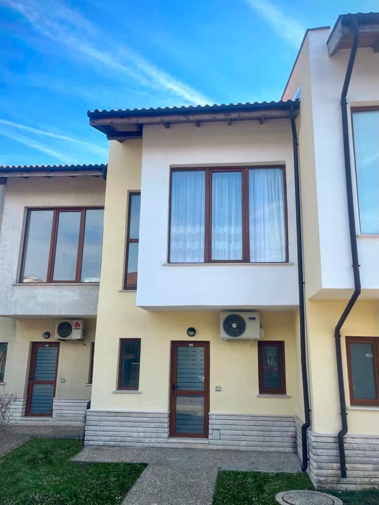Luxury Lighthouse Golf Villa Balcsik Kültér fotó